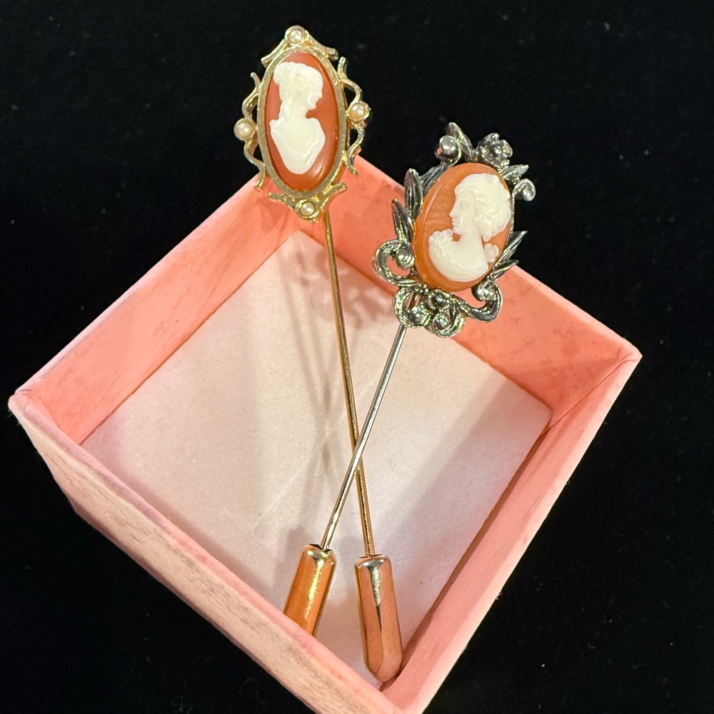 Vintage 70s Avon Gold Tone & Silver Tone Cameo Brooch Straight Pin or hat pin